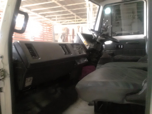 ขายครับ ROCK 160 หัวคัสซี ยาว 7.5 เมตร  วางเครื่องใหม่ 210 แรง ไม่มีใบเสร็จครับ