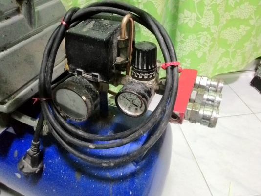 ปั๊มลมยี่ห้อ พูม่า 3แรง ขนาดถัง 25ลิตร ระบบโรตารี่ พร้อมใช้งานครับ ปั๊มลมยี่ห้อ พูม่า 3แรง ขนาดถัง 25ลิตร ระบบโรตารี่ พร้อมใช้งานครับ