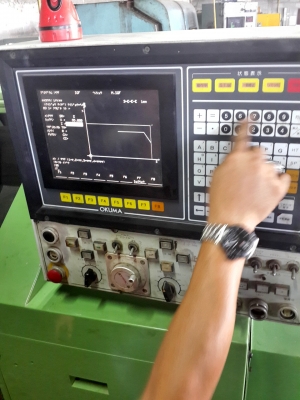 cnc okuma lb15 มีกราฟฟิค