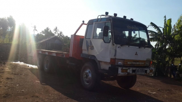 ขายรถหางเทนเลอร์หลงเครือง195แรง2เพลาMAมีสโลร์อินเตอร์ ขายรถหางเทนเลอร์หลงเครือง195แรง2เพลาMAมีสโลร์อินเตอร์