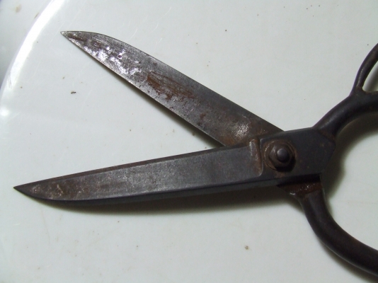 ขายกรรไกรของเยอรมัน  รุ่นใหญ่ ใช้น้อย  สึกน้อย