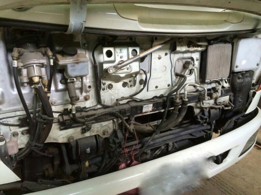 รถฮีโน่ 6 ล้อ FC9J  ( ไม่ดั้ม ) ติดเครน 3.5 ตัน. 175 แรงม้า. ปี 53  สนใจติดต่อ  081 - 6079515