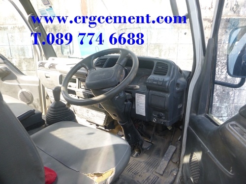 รถบรรทุก 4 ISUZU 100 แรงม้ามือสอง สีขาว เครื่องยนต์พอใช้งานได้ มีเล่มทะเบียน ต้องแต่งเพิ่ม เจ้าของร้อนเ