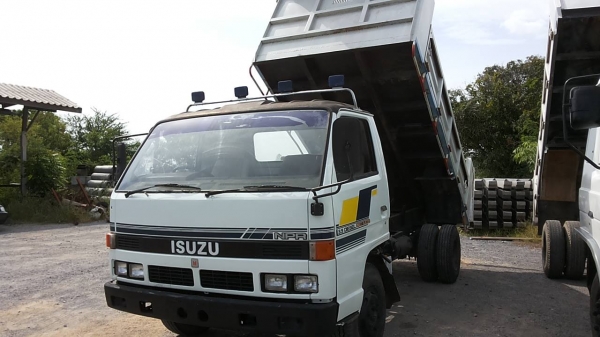 ***ขายแล้วครับขอบคุณ Truck2hand ขาย6ล้อดั๊มดินสวยๆ ISUZU 115 ห้างแท้ตัวแรกปี33 (คัสซี7xxx) เกียร์ยาว เครื่อง4BD1 115เครื่องดี แน่นแรง ช่วงล่างFหลัง หน้า6น็อต คัสซีดีสวยไม่ปะไม่ดาม กระบะดั๊มเหล็ก3.60ม.สภาพสวยพื้นสวยข้างสวย ดั๊มยิงหลัง หัวเก๋งสวยภายในดีคอนโ ***ขายแล้วครับขอบคุณ Truck2hand ขาย6ล้อดั๊มดินสวยๆ ISUZU 115 ห้างแท้ตัวแรกปี33 (คัสซี7xxx) เกียร์ยาว เครื่อง4BD1 115เครื่องดี แน่นแรง ช่วงล่างFหลัง หน้า6น็อต คัสซีดีสวยไม่ปะไม่ดาม กระบะดั๊มเหล็ก3.60ม.สภาพสวยพื้นสวยข้างสวย ดั๊มยิงหลัง หัวเก๋งสวยภายในดีคอนโ