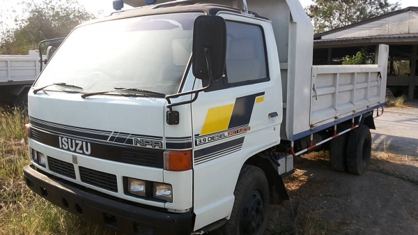 ***ขายแล้วครับขอบคุณ Truck2hand ขาย6ล้อดั๊มดินสวยๆ ISUZU 115 ห้างแท้ตัวแรกปี33 (คัสซี7xxx) เกียร์ยาว เครื่อง4BD1 115เครื่องดี แน่นแรง ช่วงล่างFหลัง หน้า6น็อต คัสซีดีสวยไม่ปะไม่ดาม กระบะดั๊มเหล็ก3.60ม.สภาพสวยพื้นสวยข้างสวย ดั๊มยิงหลัง หัวเก๋งสวยภายในดีคอนโ ***ขายแล้วครับขอบคุณ Truck2hand ขาย6ล้อดั๊มดินสวยๆ ISUZU 115 ห้างแท้ตัวแรกปี33 (คัสซี7xxx) เกียร์ยาว เครื่อง4BD1 115เครื่องดี แน่นแรง ช่วงล่างFหลัง หน้า6น็อต คัสซีดีสวยไม่ปะไม่ดาม กระบะดั๊มเหล็ก3.60ม.สภาพสวยพื้นสวยข้างสวย ดั๊มยิงหลัง หัวเก๋งสวยภายในดีคอนโ