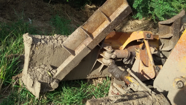 ขาย KOMATSU D21P-7E พร้อมเทลเลอร์ 6 ล้อ ขาย KOMATSU D21P-7E พร้อมเทลเลอร์ 6 ล้อ