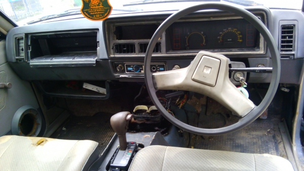 49000 บาท อีซูซุ 4 ประตู เกียรออโต้ ติดแก็สแล้ว 49000 บาท อีซูซุ 4 ประตู เกียรออโต้ ติดแก็สแล้ว