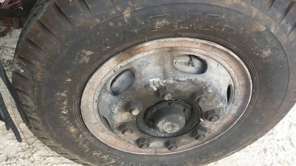 **460,000 บ.ต่อรอง**ขายหัวคัสซี6ล้อประกอบ ช่วงยาว HINO FF2HMA HO6C Bointer 205HP เครื่องแน่นแรงๆ เกียร์HO เข้าง่ายไม่มีหลุด ช่วงล่างใหญ่ คัสซีใหญ่เดิมๆ ไม่ปะไม่ดาม มีสนิมบ้างช่วงปลายแต่ไม่ผุ ยาว6.00ม. หัวเก๋งดีไม่ผุ ภายในดีคอนโซลดี พ.พาวเวอร์ เบรคทริฟฟี่