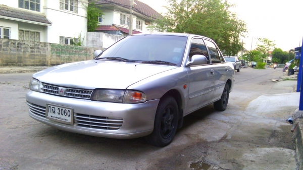 49000 บาท E คาร์ ออโต้ ประหยัดมาก วิ่งโลละบาทเดียว