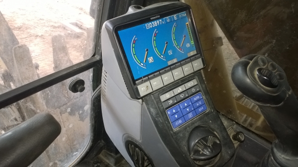 PC130-8 รถสวย..เดิมๆ ใช้3800ชม ปี*53.รถเกือบ4ปี..เอกสารชุดจดทะเบียนครบ..ขึ้นเล่มได้่ลย PC130-8 รถสวย..เดิมๆ ใช้3800ชม ปี*53.รถเกือบ4ปี..เอกสารชุดจดทะเบียนครบ..ขึ้นเล่มได้่ลย