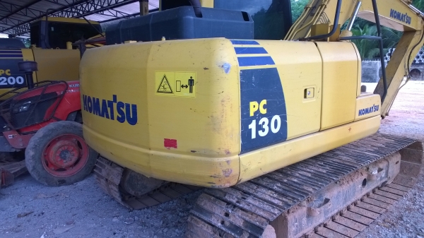 PC130-8 รถสวย..เดิมๆ ใช้3800ชม ปี*53.รถเกือบ4ปี..เอกสารชุดจดทะเบียนครบ..ขึ้นเล่มได้่ลย