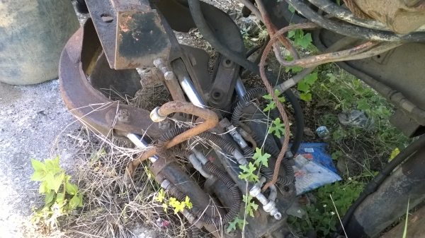 เครนพับ(เฮี๊ยบ) 5 ตัน..พร้อมหัวขยุ้มหมุนรอบทิศทาง..ไม่มีปั้ม.. เครนพับ(เฮี๊ยบ) 5 ตัน..พร้อมหัวขยุ้มหมุนรอบทิศทาง..ไม่มีปั้ม..