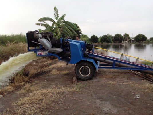 รับสั่งทำท่อสูบน้ำตามขนาดในภาพ10นิ้วเครื่อง4BC2ขนาด100แรงยาว12เมตรเดินได้