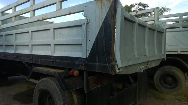 6ล้อดั้ม165แรงFTR11H..ดั้มยาว4.40ม. รถพร้อมใช้ เก็บสีใหม่ขาวทำฟ้า..เล่มพร้อม 6ล้อดั้ม165แรงFTR11H..ดั้มยาว4.40ม. รถพร้อมใช้ เก็บสีใหม่ขาวทำฟ้า..เล่มพร้อม