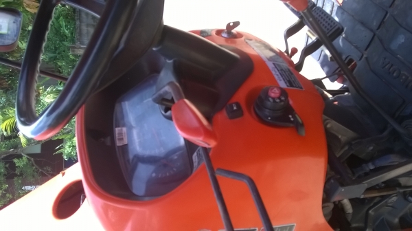 ขายรถไถคูโบต้า l4708