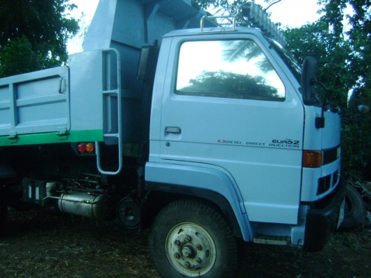 6 ล้อดั้ม ISUZU NRR 175 แรง