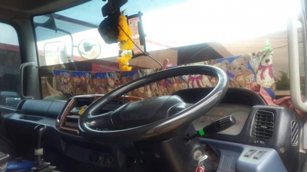 ขายด่วนHINO MECA 320ปี2550แม่ลูกๆสามเพลาสภาพสวยพร้อมใช้ราคาไม่แพงโทร0843923995