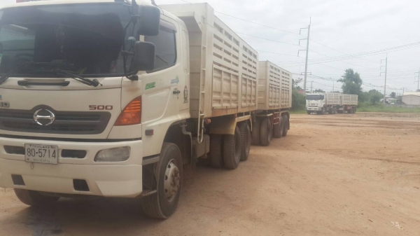 ขายด่วนHINO MECA 320ปี2550แม่ลูกๆสามเพลาสภาพสวยพร้อมใช้ราคาไม่แพงโทร0843923995