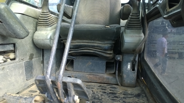 PC120-6ไฟฟ้าครบ เอกสารเล่มทะเบียน..เอวแน่น..ช่วงล่างสวย PC120-6ไฟฟ้าครบ เอกสารเล่มทะเบียน..เอวแน่น..ช่วงล่างสวย