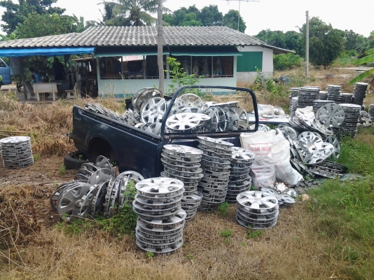 ฝาครอบล้อมือสอง