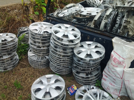 ฝาครอบล้อมือสอง