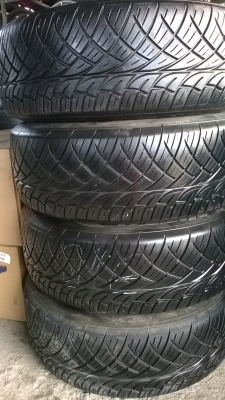 ขายยาง235 55 18 NITTO ชุดละ9000