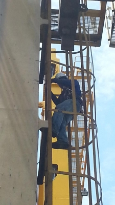 ขายตัวเครนยกของ 30.5 ตันพร้อมโครงสร้างเหล็กราคากิโลกรัมละ 20 บาท ขายตัวเครนยกของ 30.5 ตันพร้อมโครงสร้างเหล็กราคากิโลกรัมละ 20 บาท