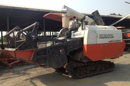 ขายรถเกี่ยวkubota dc95