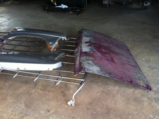 แก้มหน้าหัก big-m + ฝากระโปรงหน้าหัก แก้มหน้าหัก big-m + ฝากระโปรงหน้าหัก