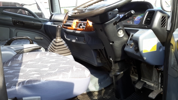 6 ล้อกลาง  *Euro.2*  HINO  MEGA  FC4J 150 แรงม้า *ยาว 5.50 ม.* รถสวยจริง *รถห้างแท้* สภาพพร้อมใช้งาน * มีเล่มพร้อมโอน