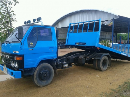 รถสไลด์..TOYOTA DYNA BU87 115แรง รถสวย...พร้อมใช้ ใช้งานอยู่ เล่มพร้อม..