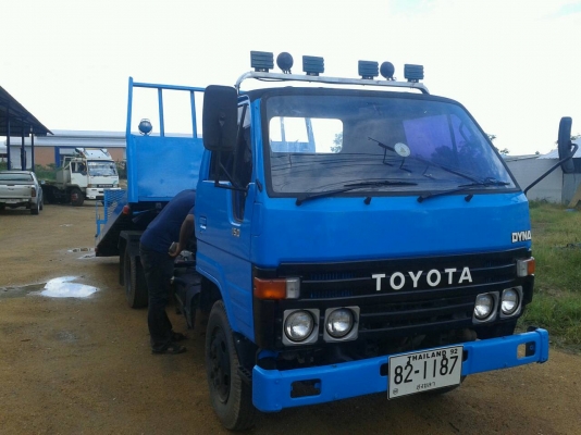 รถสไลด์..TOYOTA DYNA BU87 115แรง รถสวย...พร้อมใช้ ใช้งานอยู่ เล่มพร้อม..