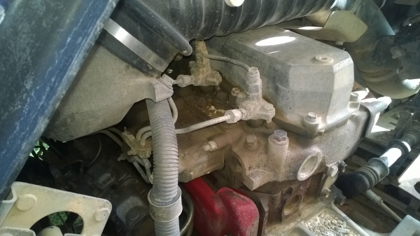 6ล้อดั้ม 195แรง ห้างแท้..FF3HGKD-10138 ดั้มยาว3.80ม ยาง900-20 หัวสวย ภายในสวยครบ