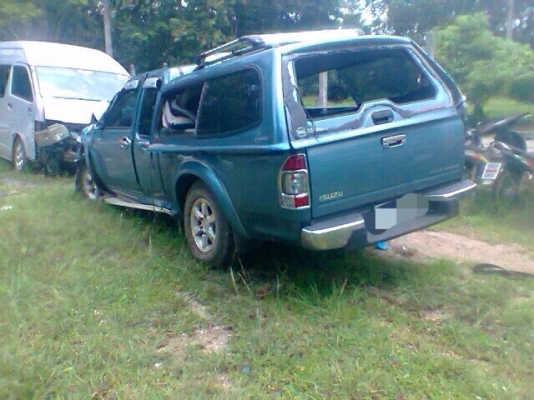 ซากดีเเมกด์ SX. เครื่อง2500 ปี04 โอนลอย  หรือแยกอะไหลขายทุกชิ้นมีหลายอีกหลายรุ่น โทร 081-6571322.เวศ