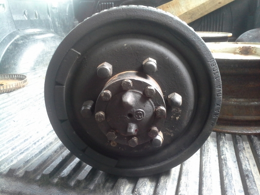 ขายเพลาลอยเพลาบรรทุกพร้อมกระทะผ่าขาย 12500 ขายเพลาลอยเพลาบรรทุกพร้อมกระทะผ่าขาย 12500