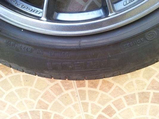 ขายล้อ 17 พร้อมยางสวยๆๆ 1 คู่ ถูกกกครับ