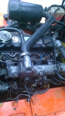 ขาย Nissan 2 ตัน ดีเซล เกียร์ออโต้เสา 3 เมตร 081-3535-948