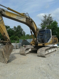 ขายSAMSUNG 210LC-2 พร้อมไลด์หัวเจาะ สภาพสวยพร้อมใช้ ราคาต่อรองได้ ติดต่อได้ที่คุณ อ๊อฟ พิจิตร 086-737-9991