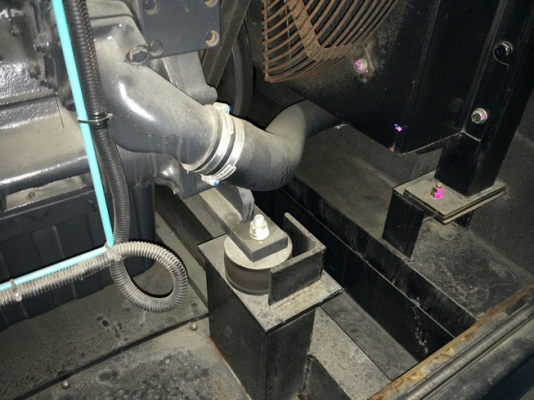 เครื่องปั่นไฟ DENYO DCA-300SPK3 ปี 2010 ใช้งาน 7 ร้อยกว่าชั่วโมง