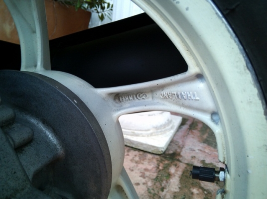 Fino ปี51 แดง