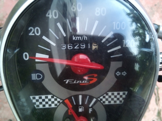 Fino ปี51 แดง