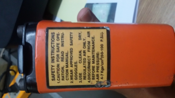 +++ ขาย ปืนยิงตะปูลม แมกคู่ KENJA +++มือ2