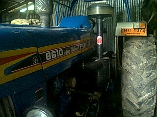 ขายด่วน ฟอร์ด6600 เล่มทะเบียนพร้อม อุปกรณ์ผานดันหน้า ผานหลัง 350000 ราคาคุยได้