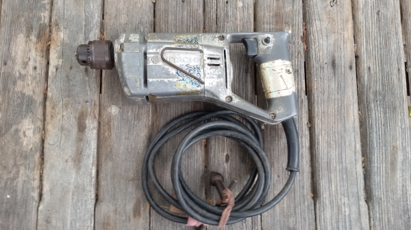 +++ขายสว่านมือ ยีห้อ HITACHI มือ2 +++กทม