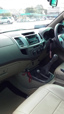 ขาย TOYOTA วีโก้แชมป์ 2.5 4X4 4ประตู เกียร์ธรรมดา รถเดิมๆๆรถบ้านฝากขายครับ