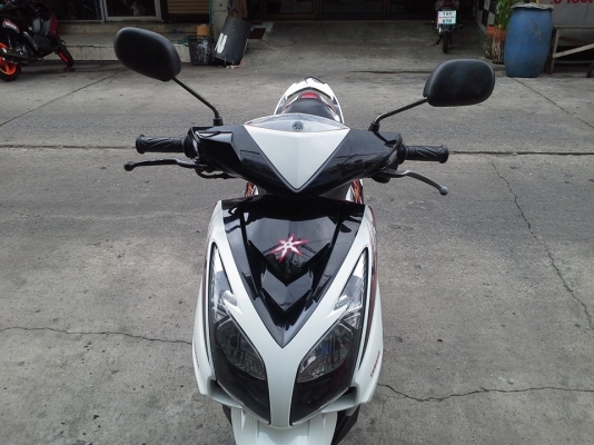 Mio ไฟตาคู่ ปี 52 สีม่วง ขาว   เครื่องเดิมๆ  มีเล่มเอกสารครบ ไม่มีควัน ไม่หลวม