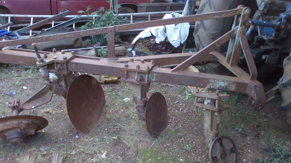 ขายรถไถ ฟอร์ดซุปเปอร์(super) พร้อมพาน 3 และพาน 7 ลดราคาแบบสุดๆ