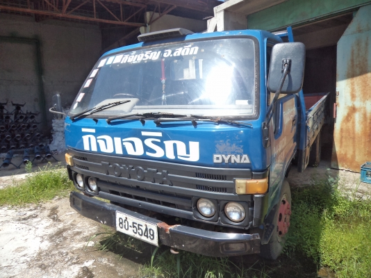 ขาย285000บาทรถ6ล้อโตโยต้า115แรง สภาพดีพร้อมใช้