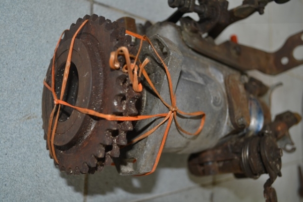 ปั้มดีเซล CAV ใส่กระบะเปอร์โย  4 สูบ MADE IN FRANCE