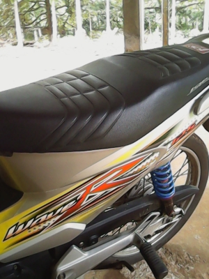 ขายเวฟ 125 R ใหญ่ ราคาถูก ราคาต่อรองได้นิดหน่อยค่ะ